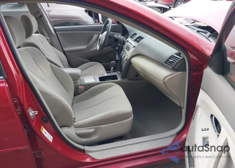 2010 Toyota Camry Le from USA, damaged, VIN 4T1BF3EK4AU512059